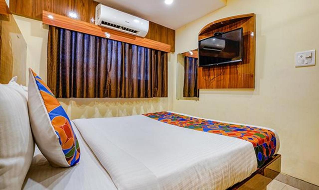 Hotel Fabexpress Royal Park I Mumbai Exterior foto