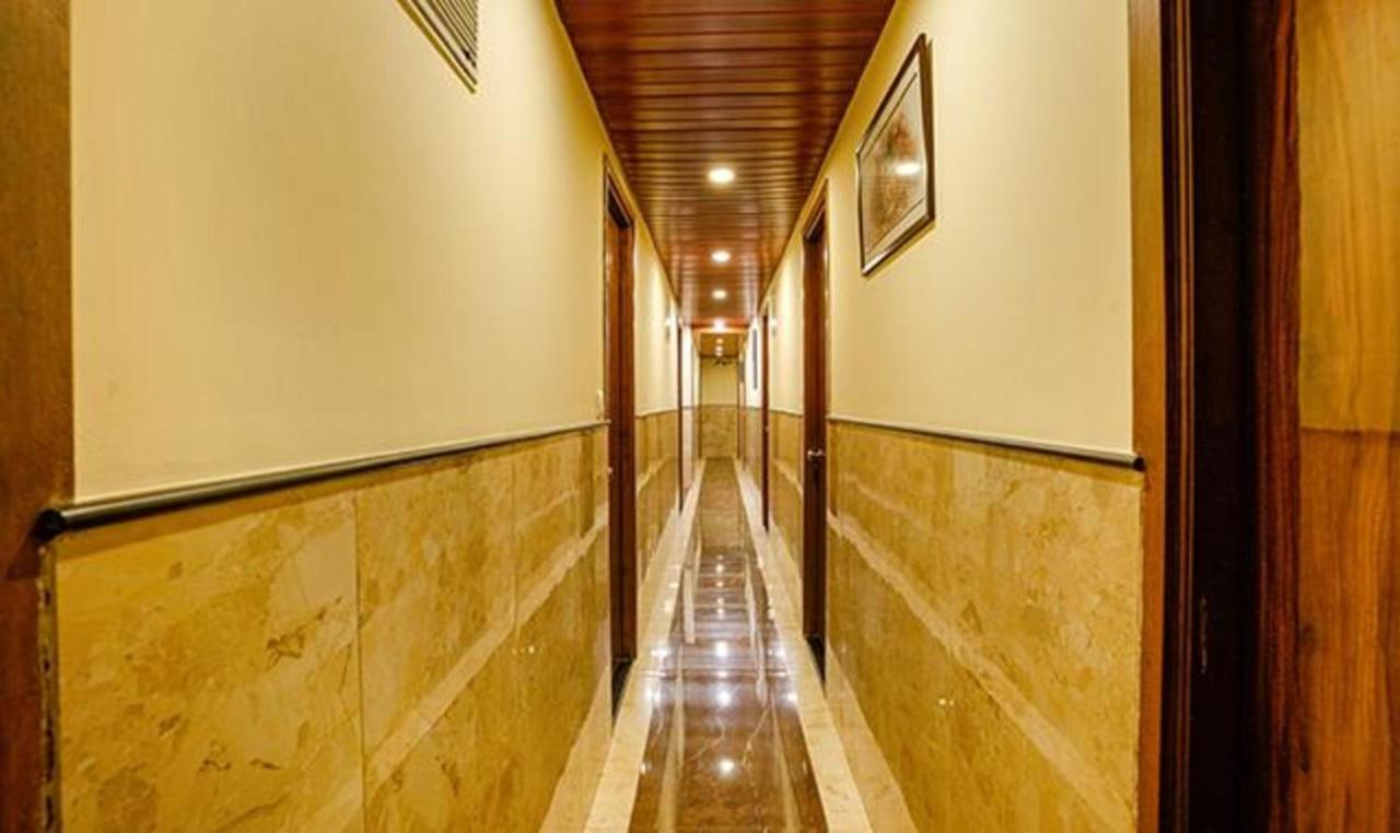 Hotel Fabexpress Royal Park I Mumbai Exterior foto