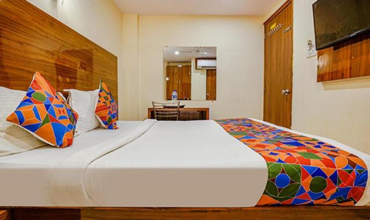 Hotel Fabexpress Royal Park I Mumbai Exterior foto