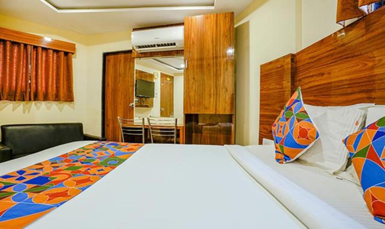 Hotel Fabexpress Royal Park I Mumbai Exterior foto