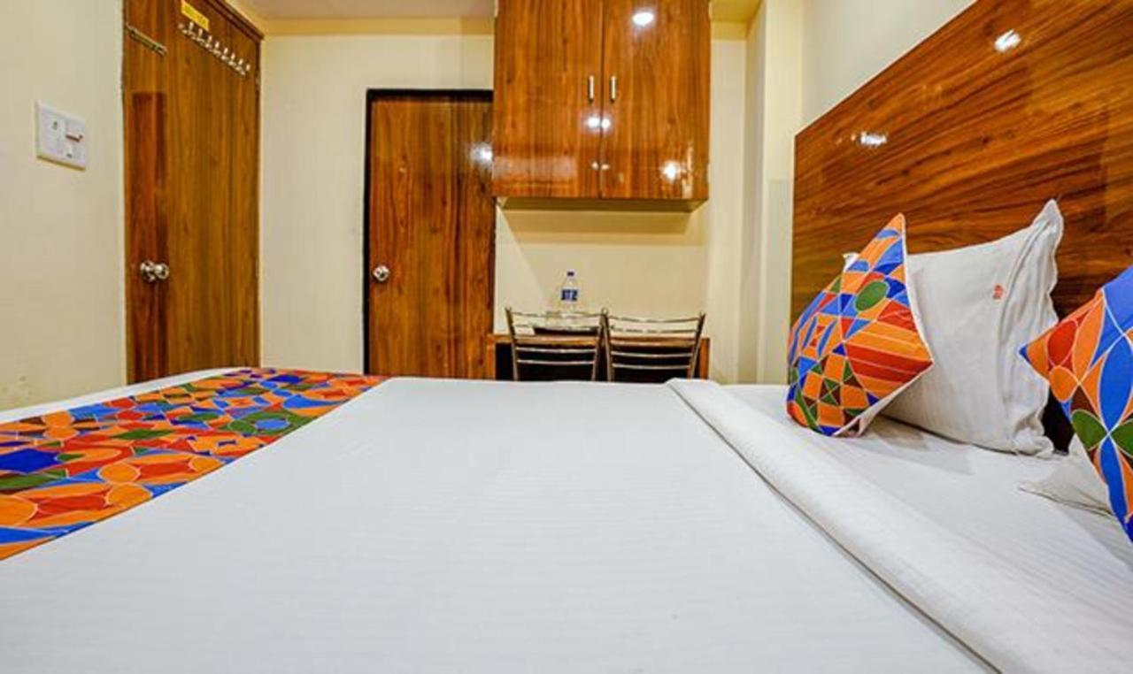 Hotel Fabexpress Royal Park I Mumbai Exterior foto
