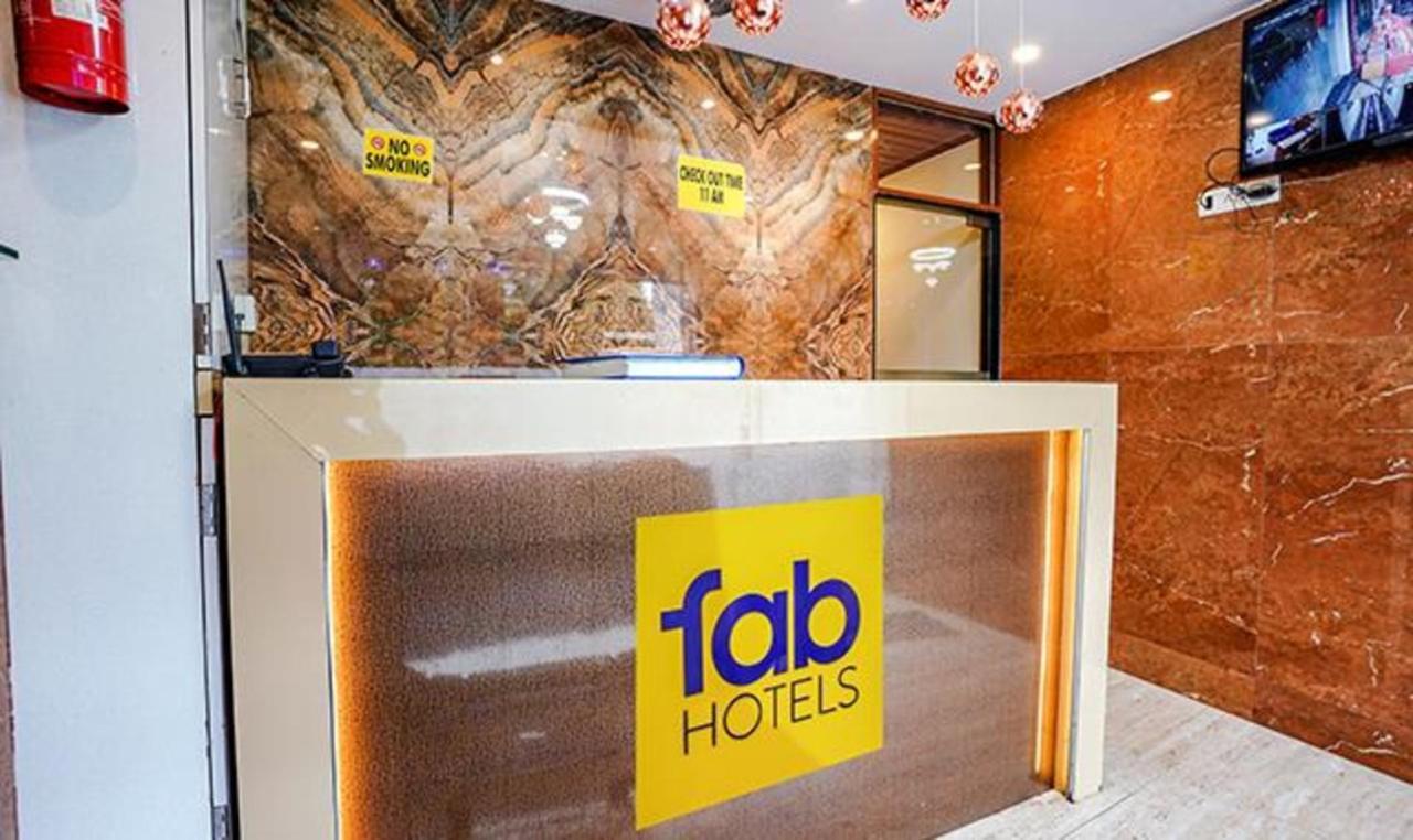 Hotel Fabexpress Royal Park I Mumbai Exterior foto
